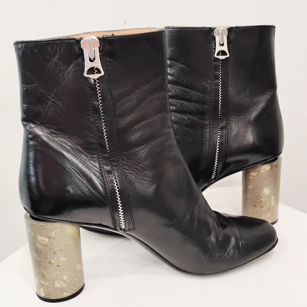 ACNE STUDIOS BLACK LEATHER ANKLE BOOTS - Picture 3 of 15